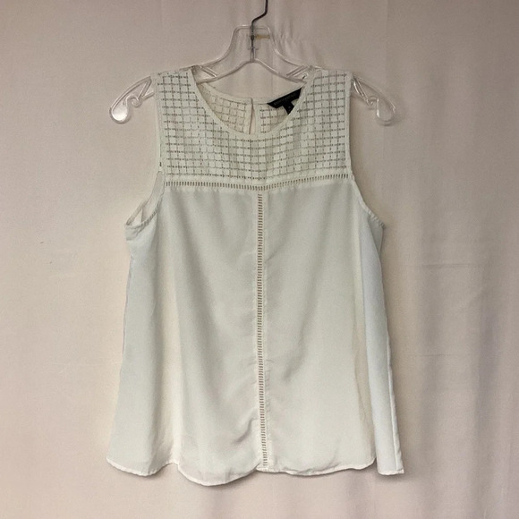 Banana Republic White Sleeveless Blouse - Picture 1 of 6